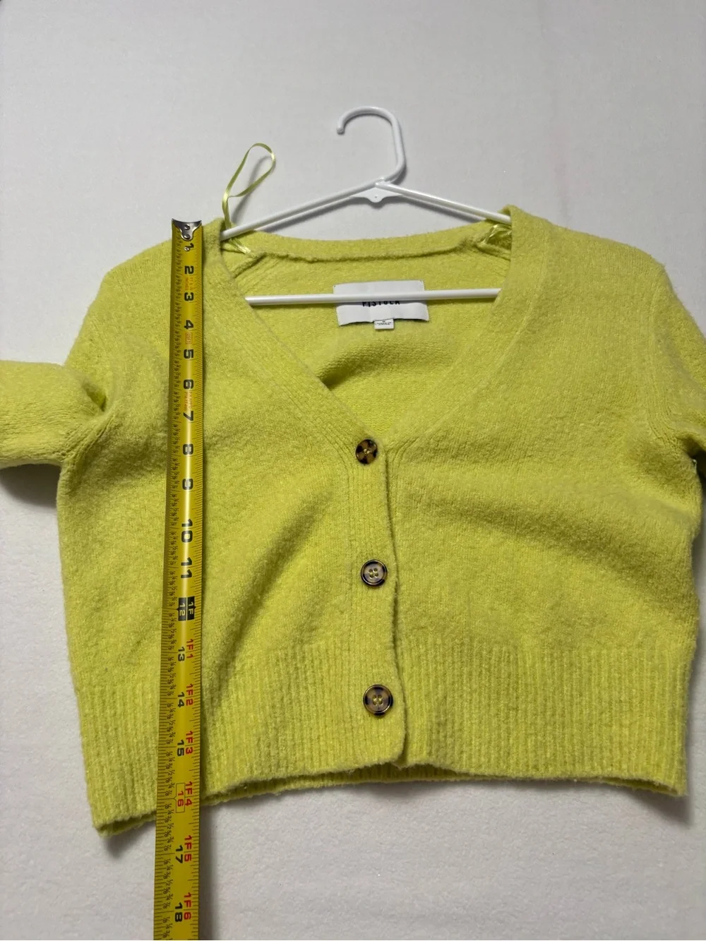 pistola Lime V-Neck Cropped Button Cardigan size S